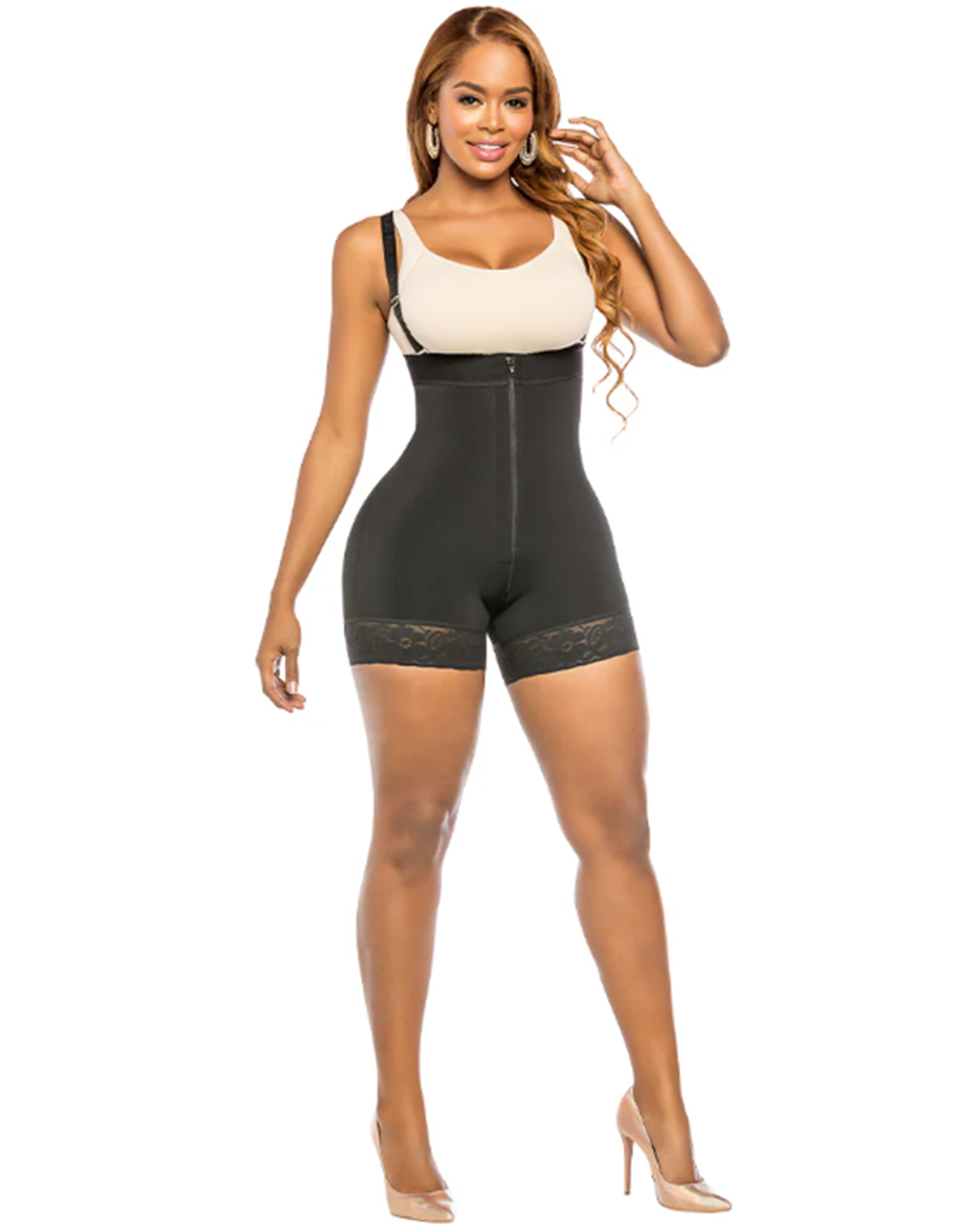 Braguita push-up de talle alto con cremallera, modelo Curvy Special de Equilibrium - Sin tirantes