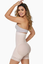 Curveez BBL Effect Cómodos pantalones cortos de cintura alta