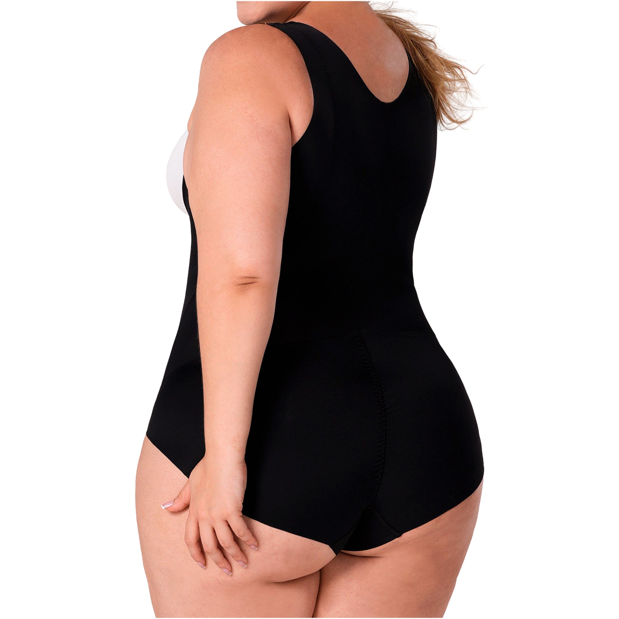 Fajas MyD Extra-Short Body Shaper Seamless Light Control Thong Shapewear