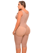 Body largo con sujetador y tirantes anchos de Jackie London