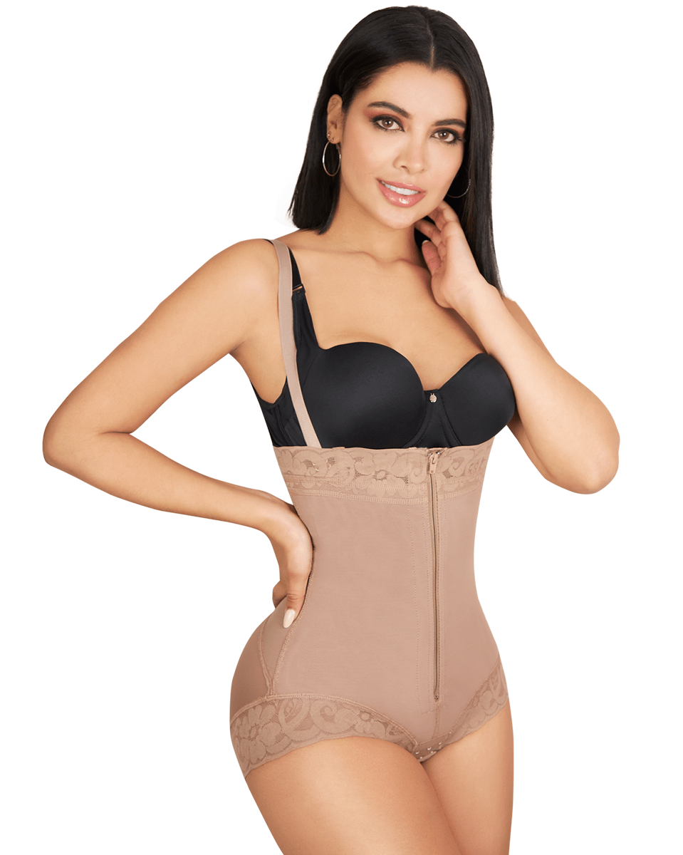 Strapless shaping body with panty