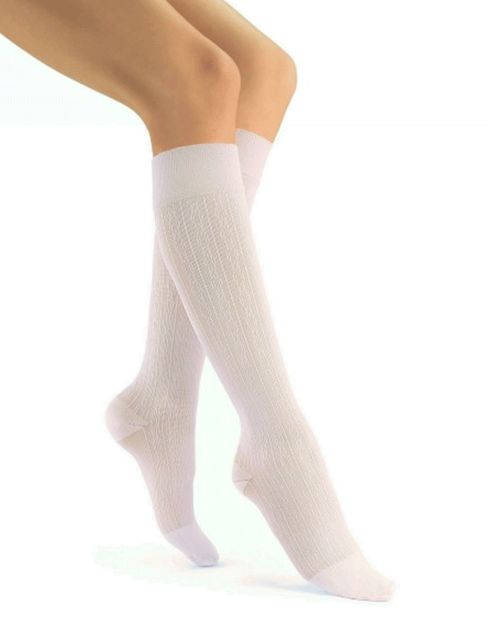 Jobst SoSoft Women's 15-20 mmHg Brocade Knee High