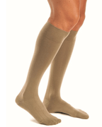 Jobst for Men Casual 15-20 mmHg Knee High